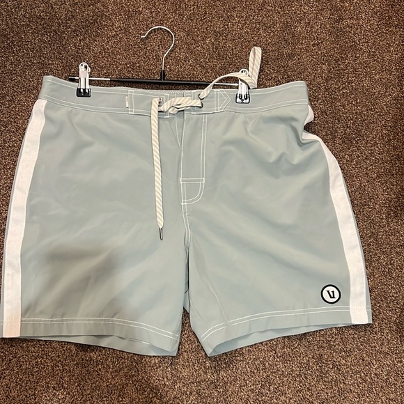Other - Vuori 34” Waist Shorts